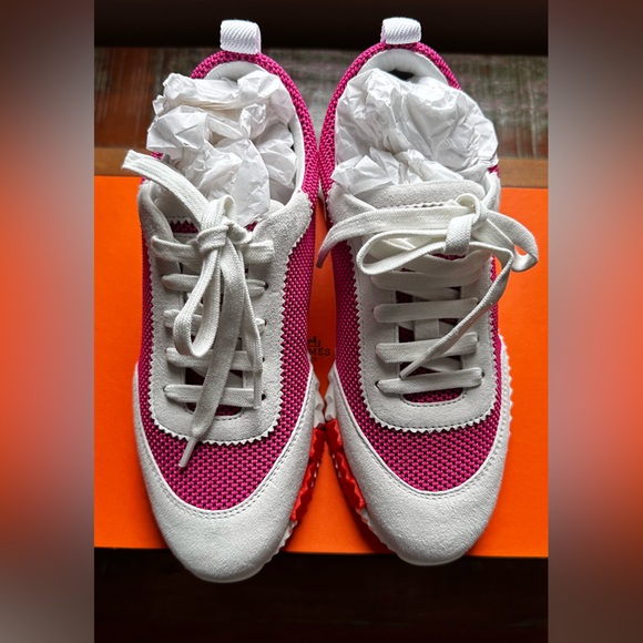 **SOLD ❌❌❌ 5️⃣5️⃣0️⃣ Hermès- NWT Bouncing sneaker - Size 36. Rose Vinicunca - Picture 4 of 10
